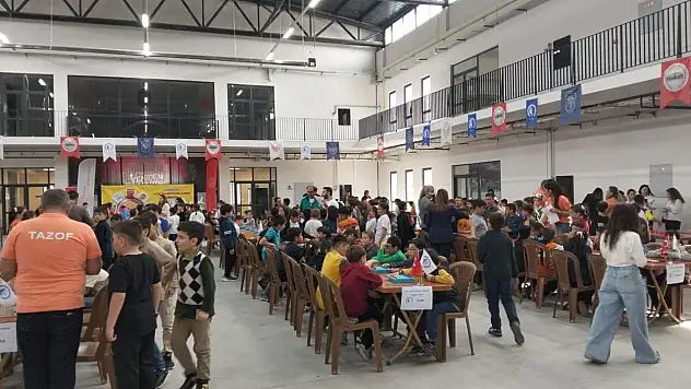 Kayseri'nin gözde lisesinde rekor katılımla ilk turnuva düzenlendi!