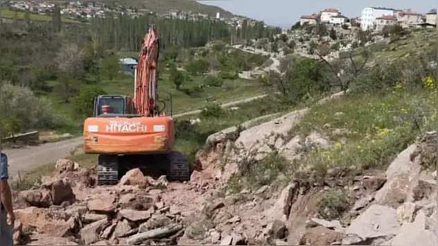 Kayseri'nin ilçesinde altyapı seferberliği: Sondajlar, depolar, yeni hatlar yolda!