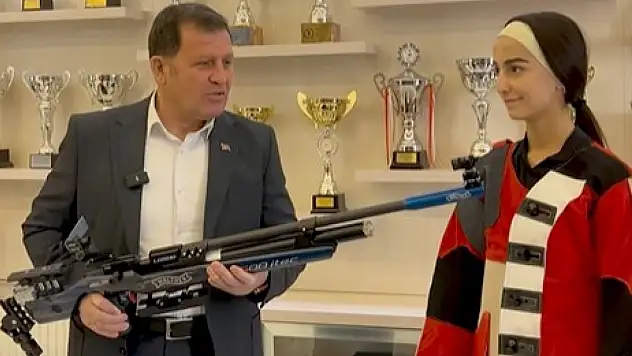 Kayseri'nin İlk SEM Olimpik Tüfek Sporcusuna ekipman desteği
