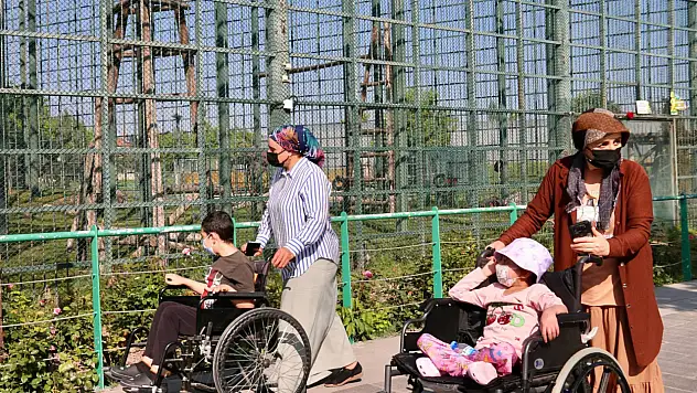 Kayseri'nin kalbi onlar için attı: Şeyma Nur ve Fatih'in bayram sevinci!