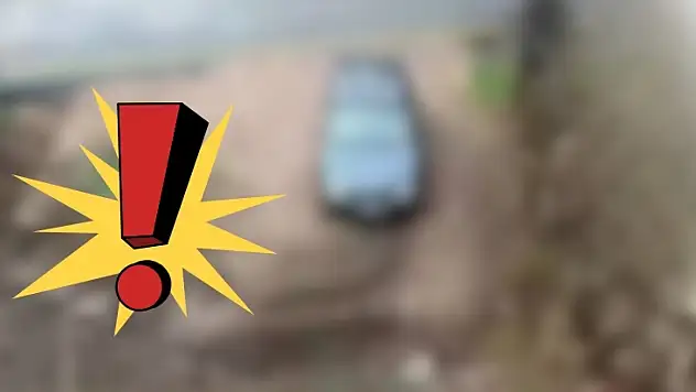 Kayseri'nin o ilçesinde yol kenarındaki dev çukur mahalleyi alarma geçirdi!