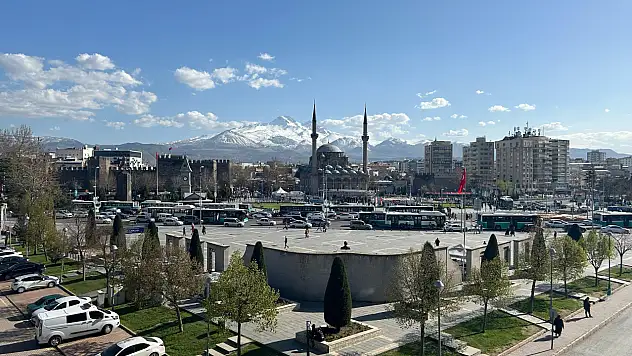 Kayseri'nin sosyal medya gündeminde hangi paylaşımlar öne çıktı? İşte ayrıntılar...