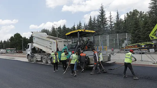 Kayseri'nin üst geçit projesinde sona doğru: Asansörlü sistem hizmete giriyor!