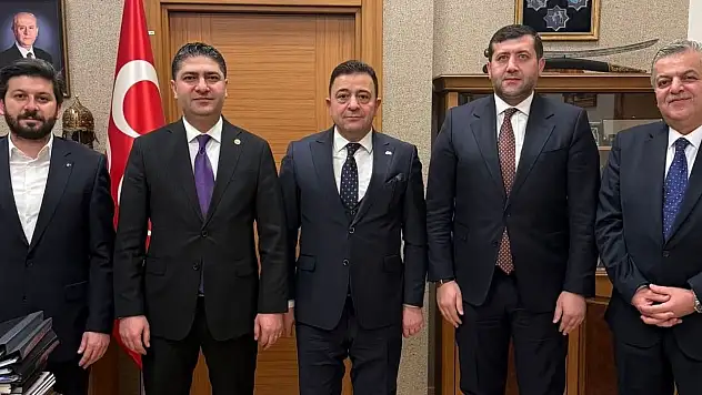 Kayseri OSB Başkanı, MHP heyetiyle görüşme yaptı