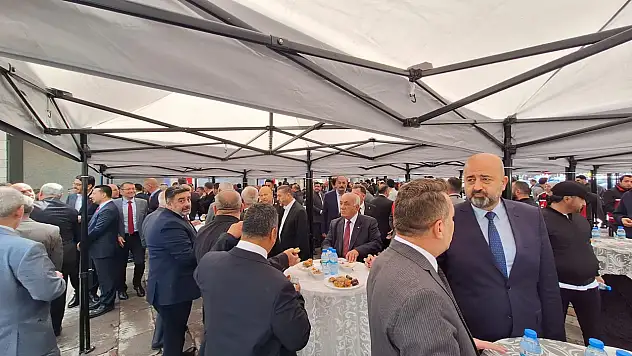 Kayseri protokolü bayramlaşmada buluştu