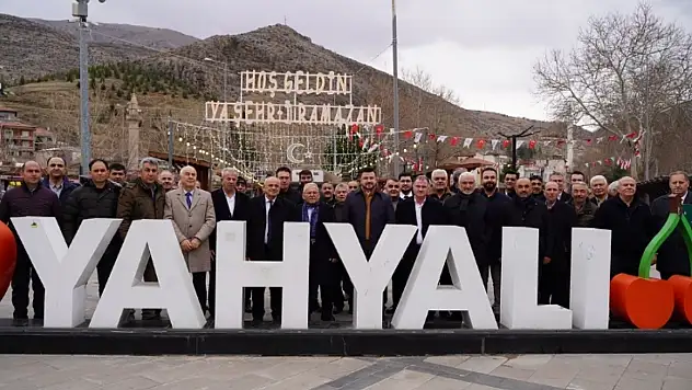 Kayseri protokolü Yahyalı'da sahaya indi