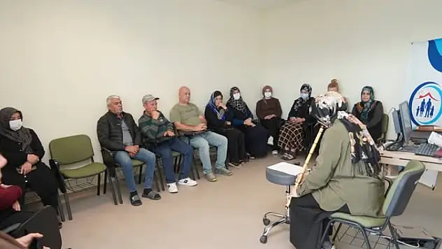 Kayseri Şehir Hastanesi'nde gönüllere dokunan ney dinletisi