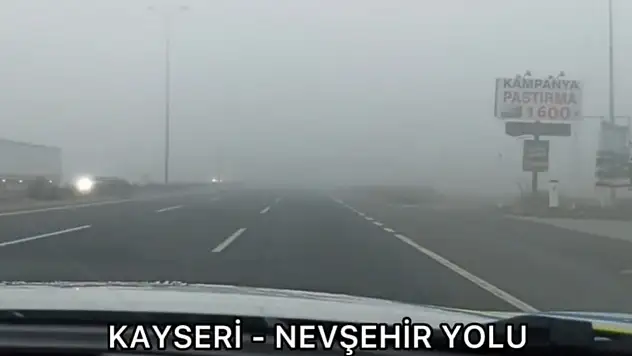 Kayseri sisli havaya uyandı: Emniyetten yol durumuna ilişkin açıklama!