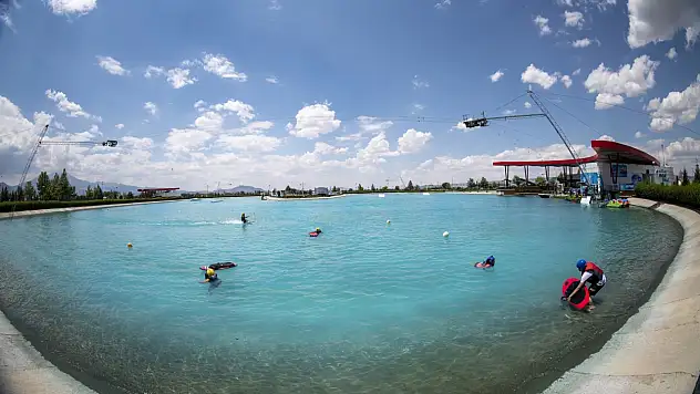 Kayseri, Avrupa'nın 'Altın Bayraklı' spor şehri oldu!