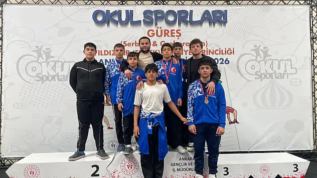Kayseri takımı Greko-Romen stilde Türkiye şampiyonu oldu