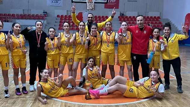 Kayseri U14 Kızlarda basketbol sezonu şampiyon belli oldu!