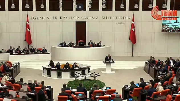 Kayseri üniversiteleri Meclis kürsüsünde: Cıngı başarıları anlattı