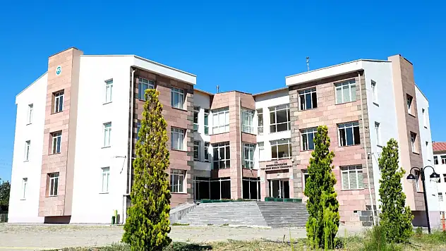Kayseri Üniversitesi'nden aday öğrencilere tercih çağrısı