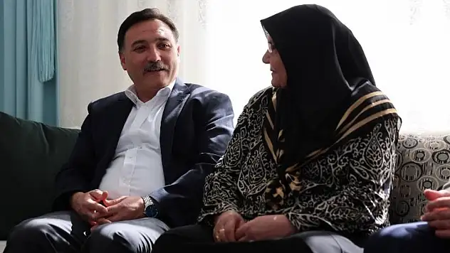 Kayseri Valisi Çiçek, şehit annelerini yalnız bırakmadı