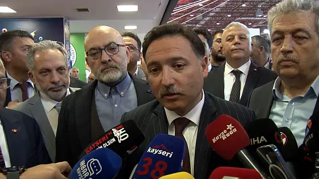Kayseri Valisi Gökmen Çiçek okullarda alınan önlemleri anlattı