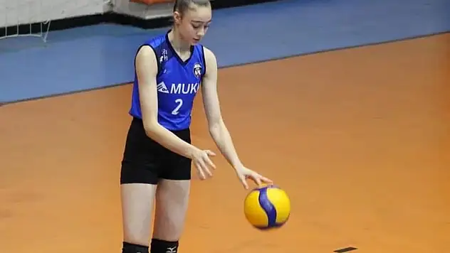 Kayseri Voleybol Kulübü'nün minik oyuncusu aday kampına davet edildi