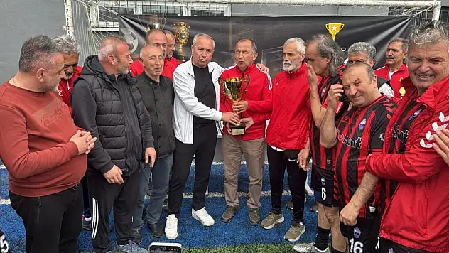 Kayseri'ye +50 Yaş Bölgesel Lig Şampiyonası'nda şampiyonluk geldi!