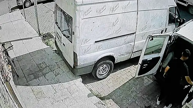 Kayseri'ye çalışmak için geldi, şirket aracıyla kayıplara karıştı