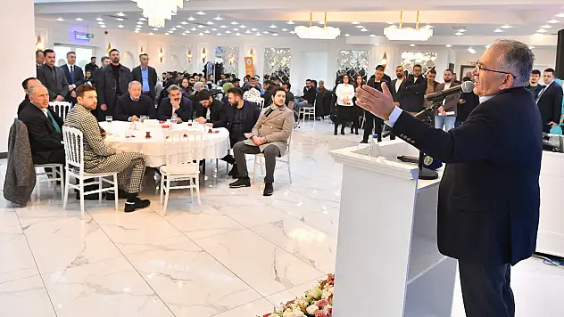 Büyükkılıç, 'Kayseri'yi ilmek ilmek dokuyoruz'