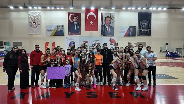 Kayseri Yıldız Kızlar Voleybol Süper Ligi müsabakaları tamamlandı!