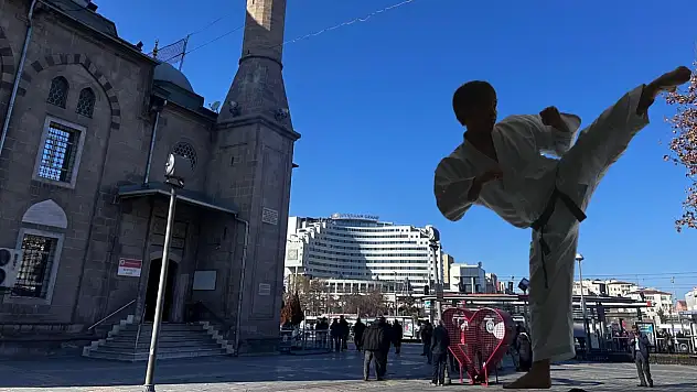 Kayserili belediyeden ücretsiz karate kursu – İşte tüm detaylar…