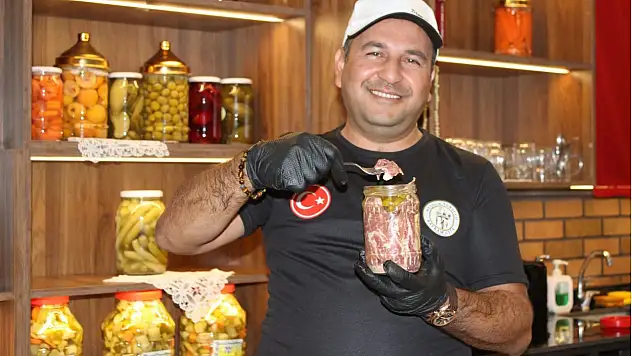 Kayserili bunu da yaptı! İşte pastırma turşusu!