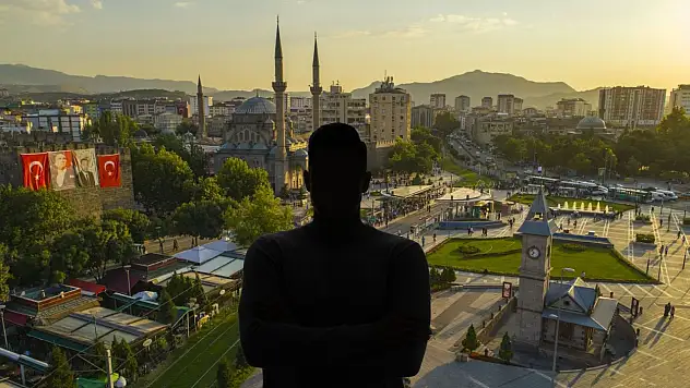 Kayserili Bürokrat görevden alındı!