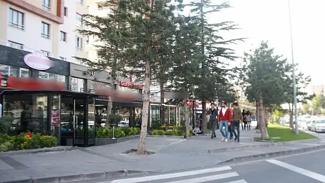 Kayserili esnafın çilesi: Uzaktan çalışmanın faturası kafelere çıktı!