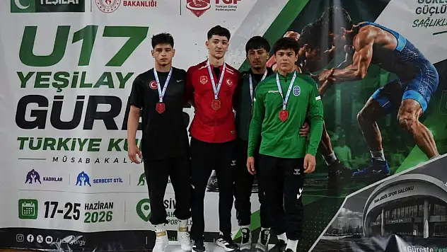 Kayserili güreşçi Türkiye şampiyonu oldu