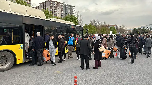 Kayserili hacı adayları Medine'ye uğurlandı
