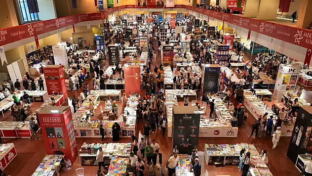 Kayserili yazar da Kitap Fuarı'nda stantta olacak!