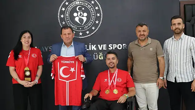 Kayserili milli sporcu Mısır'dan şampiyonlukla döndü!