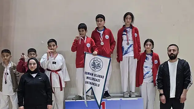 Kayserili minik sporculardan büyük başarı – 14 madalya birden!
