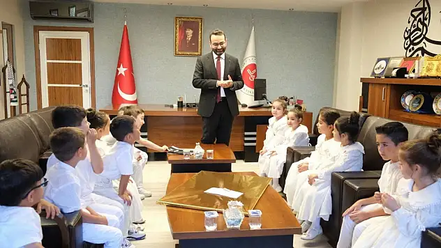 Kayserili miniklerden anlamlı bağış...