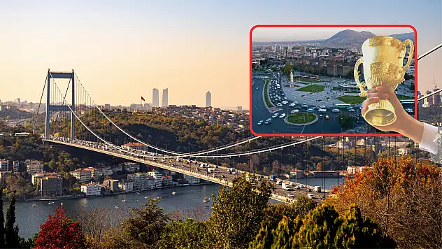 Kayserili sporcular boğazı yüzerek geçti: Kıta değişti başarı değişmedi!