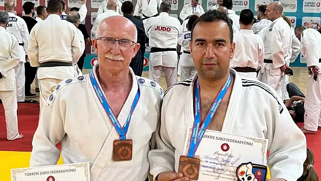 Kayserili sporcular Türkiye üçüncüsü oldu!