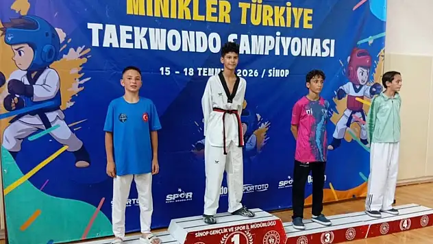 Kayserili sporculardan çifte madalya