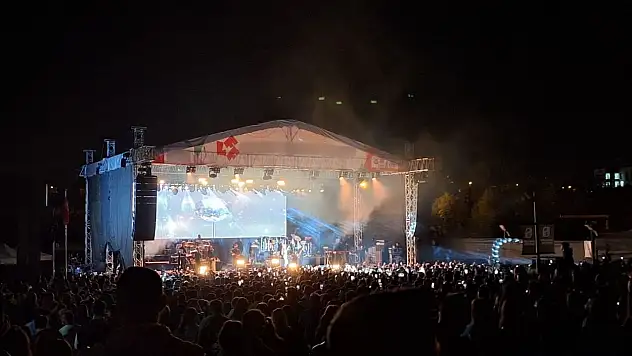 Kayserili Tarkan hayranlarına müjde! Megastar ücretsiz konser verecek
