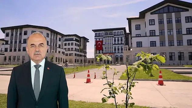 Kayserili vali şehrinde kaldı!