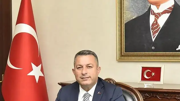 Kayserili Vali Tahir Şahin Trabzon'a atandı