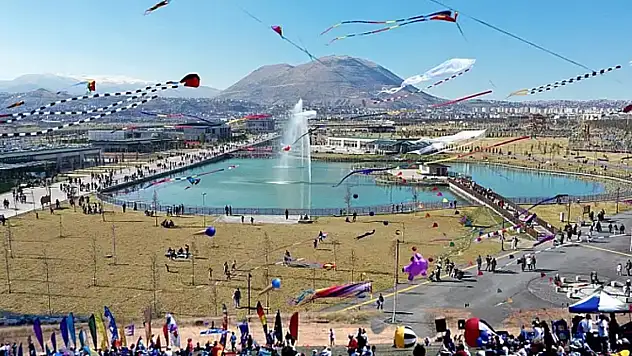 Kayserililer dikkat - Büyük etkinlik ertelendi!