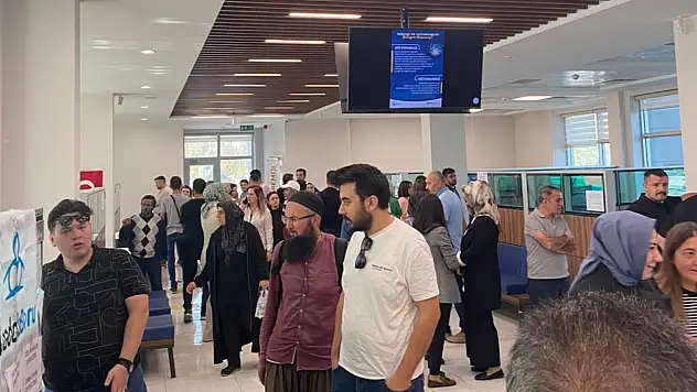 Kayserililer iş fırsatına akın etti - 561 kişilik alım başladı!