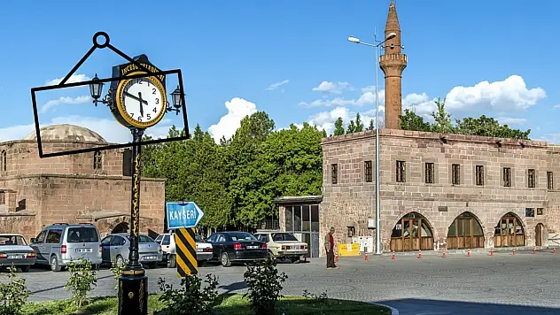 Kayserililer Osmanlı geleneğini sürdürüyor – Takdir topluyor!