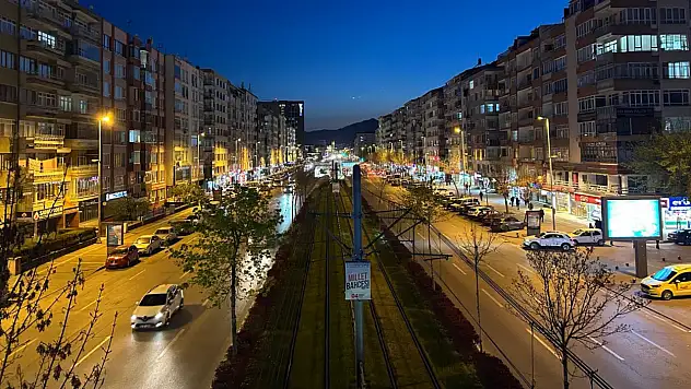 Kayserilileri düşündüren tabela: Neden tehlikeli? İşte cevabı!