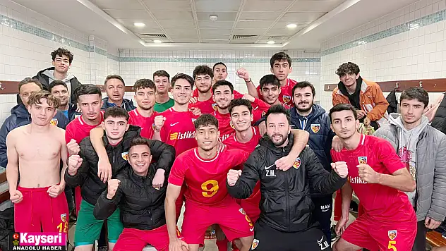 Kayserispor 19, seriye taktı