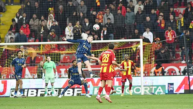 Kayserispor'a Fenerbahçe maçının faturası ağır oldu: 4 maddeden PFDK''ya sevk