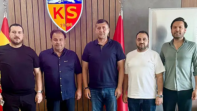 Kayserispor'a yeni isim sponsoru Ziya Eren oldu! Toplantıda neler konuşuldu?