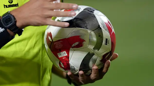 Kayserispor - Başakşehir maçına atanan hakem belli oldu