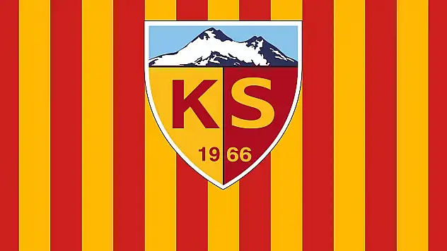 Kayserispor'da beklenen imza atıldı! Yüzler gülüyor!