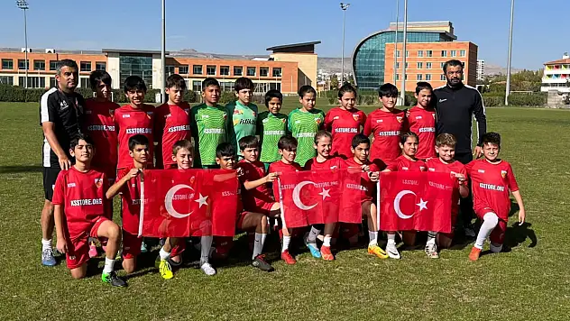 Kayserispor'da bir dönem sona erdi! Duygusal bir veda daha